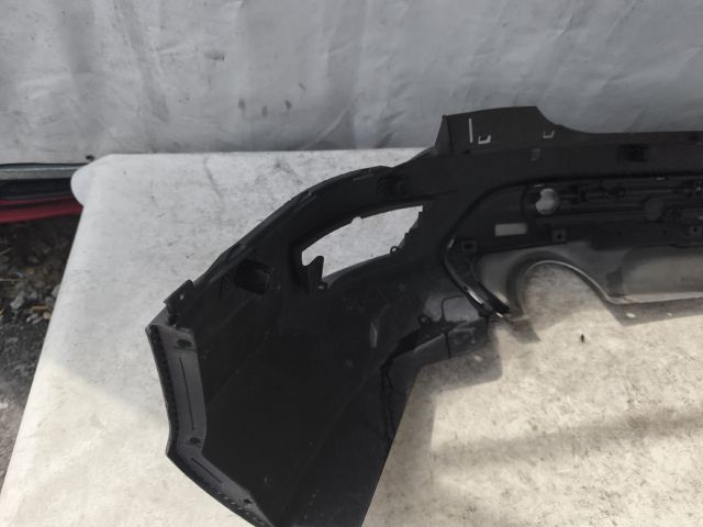 bontott FORD KUGA Hátsó Lökhárító (Részeivel)