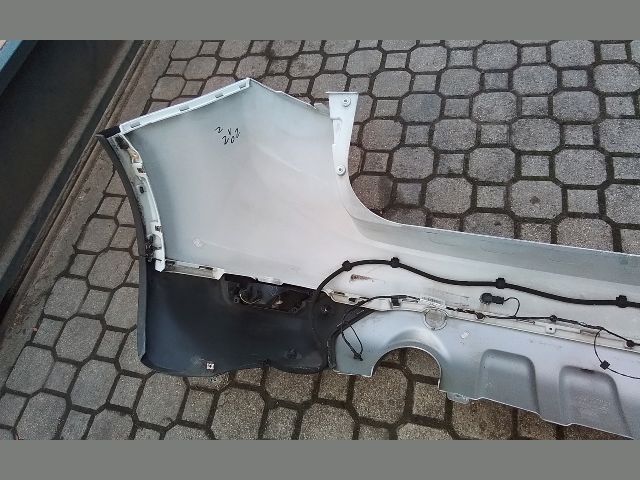 bontott FORD KUGA Hátsó Lökhárító (Részeivel)