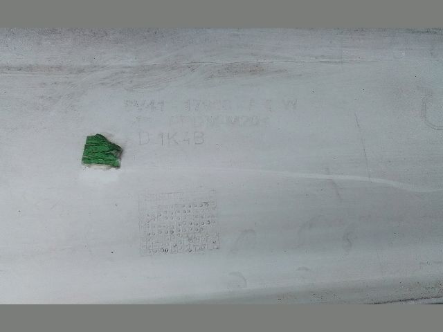 bontott FORD KUGA Hátsó Lökhárító (Részeivel)