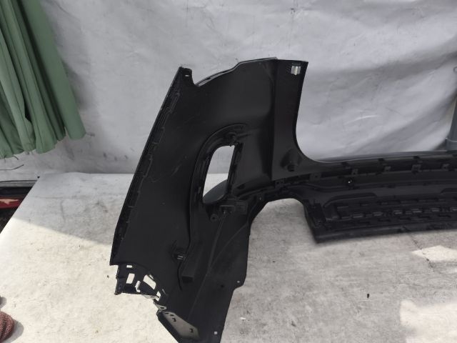 bontott FORD KUGA Hátsó Lökhárító (Részeivel)