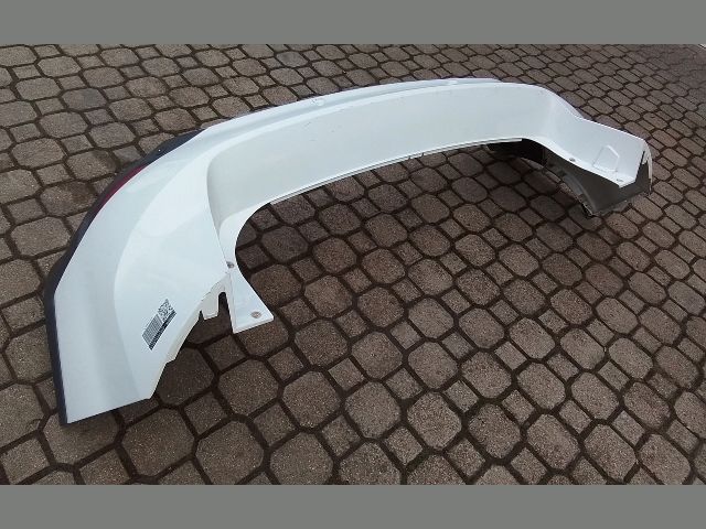 bontott FORD KUGA Hátsó Lökhárító (Részeivel)