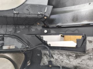 bontott FORD KUGA Hátsó Lökhárító (Részeivel)