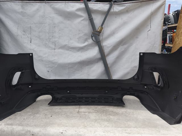 bontott FORD KUGA Hátsó Lökhárító (Részeivel)