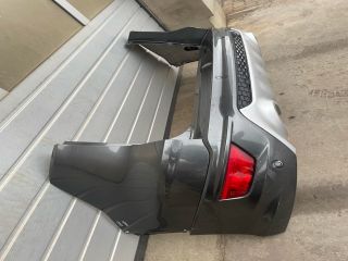 bontott FORD KUGA Hátsó Lökhárító (Részeivel)