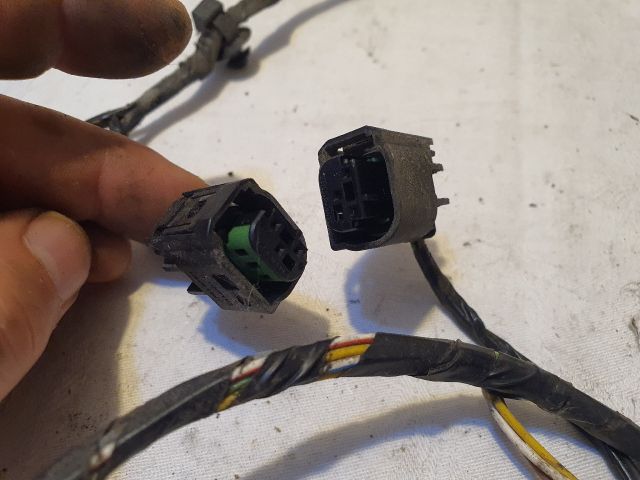 bontott FORD KUGA Hátsó Tolatóradar Kábelköteg