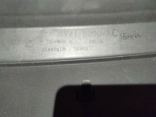 bontott FORD KUGA Hűtőrács