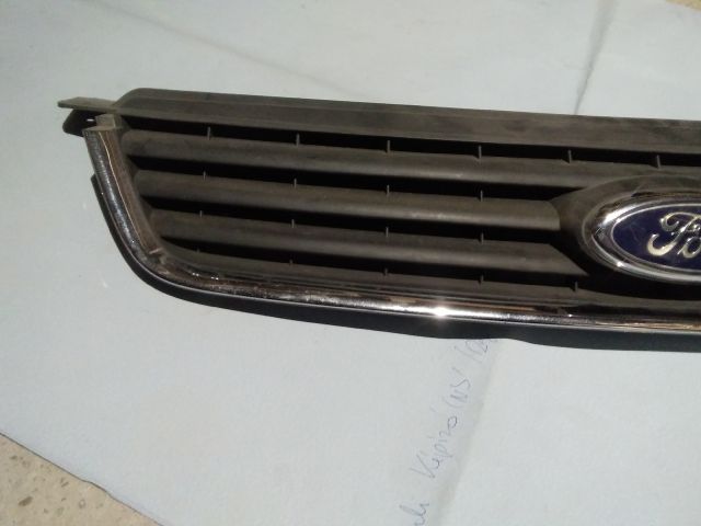 bontott FORD KUGA Hűtőrács