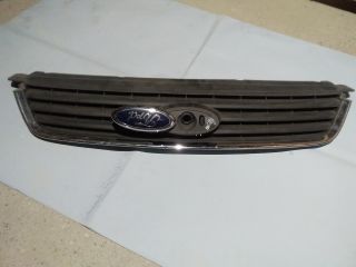 bontott FORD KUGA Hűtőrács
