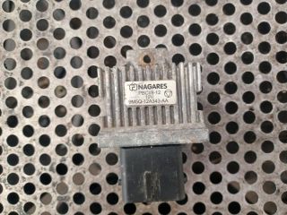 bontott FORD KUGA Izzító Relé