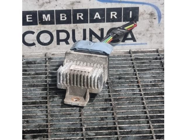 bontott FORD KUGA Izzító Relé