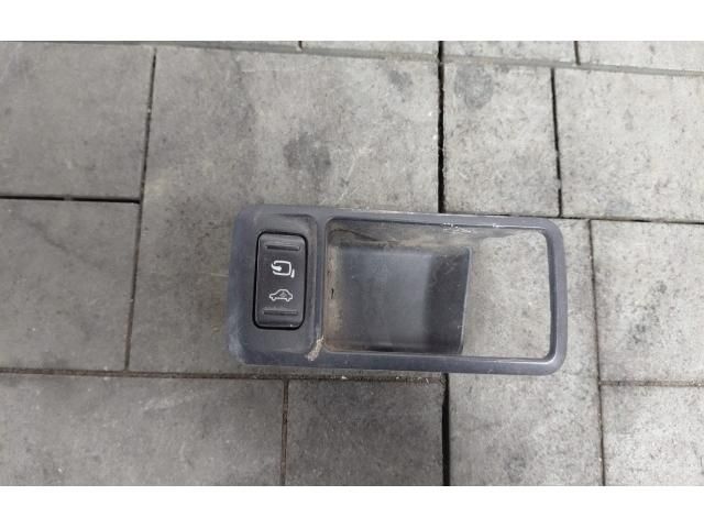 bontott FORD KUGA Jobb első Ablakemelő Kapcsoló