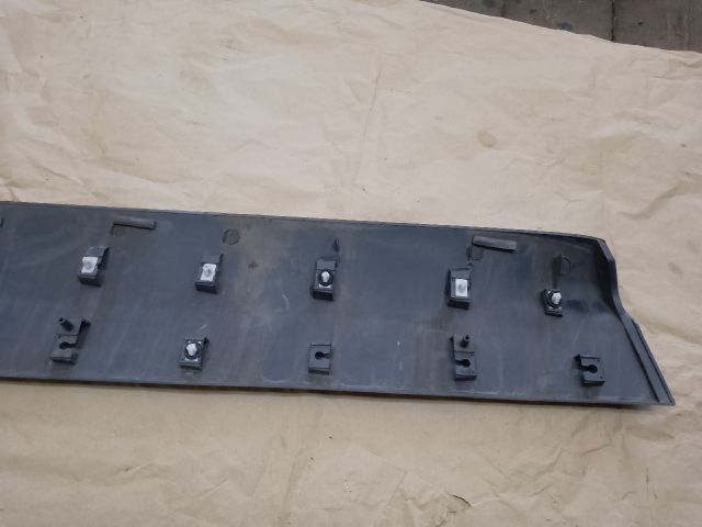 bontott FORD KUGA Jobb első Ajtó Díszléc