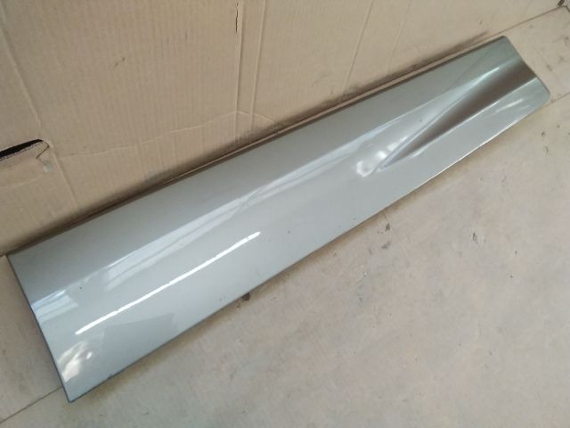 bontott FORD KUGA Jobb első Ajtó Díszléc