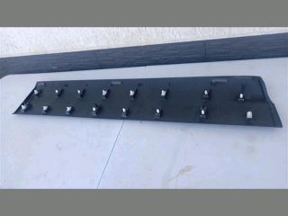 bontott FORD KUGA Jobb első Ajtó Díszléc