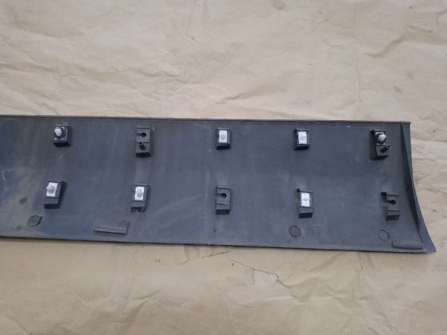 bontott FORD KUGA Jobb első Ajtó Díszléc