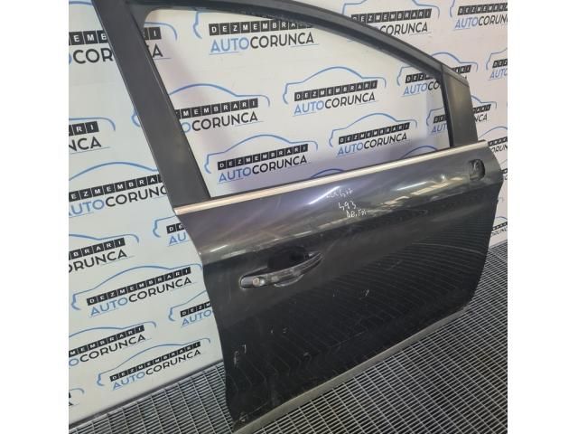 bontott FORD KUGA Jobb első Ajtó (Üres lemez)