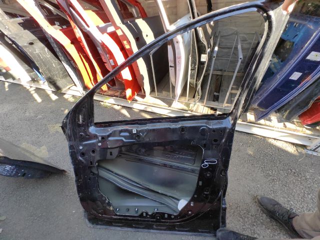 bontott FORD KUGA Jobb első Ajtó (Üres lemez)