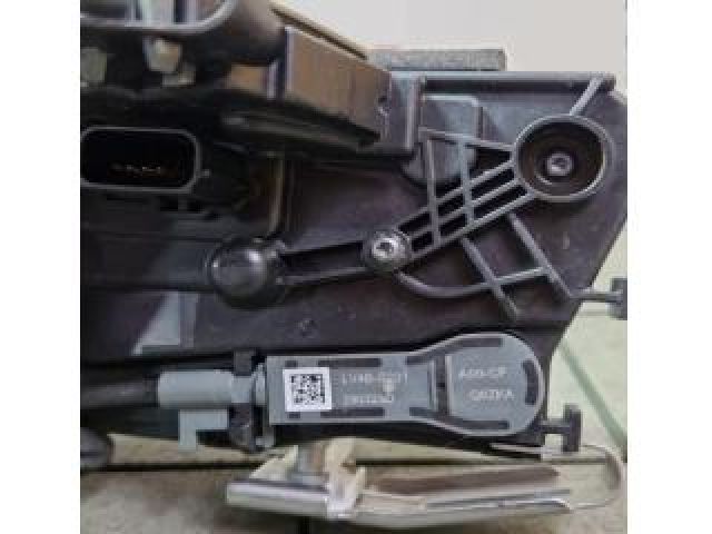 bontott FORD KUGA Jobb első Ajtózár