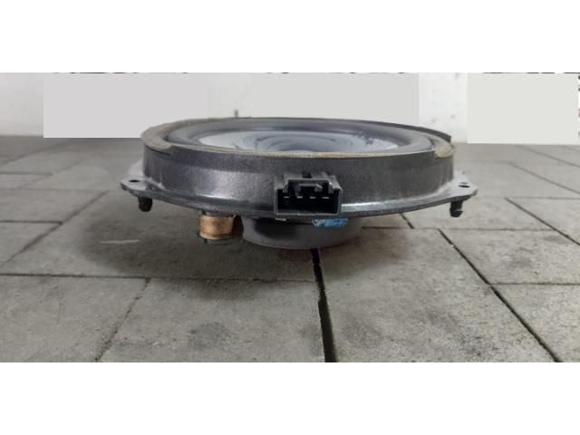 bontott FORD KUGA Jobb első Hangszóró