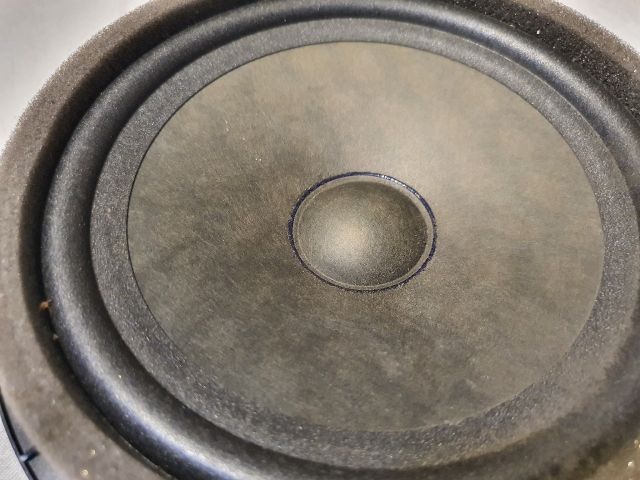 bontott FORD KUGA Jobb első Hangszóró