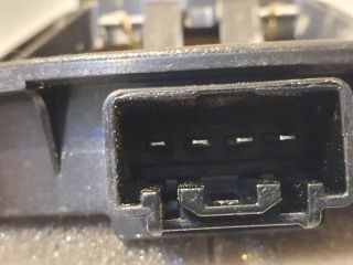 bontott FORD KUGA Jobb első Hangszóró