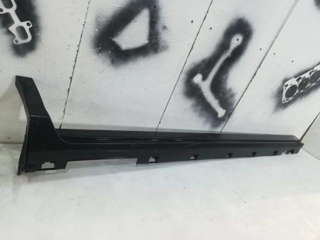 bontott FORD KUGA Jobb első Küszöb Díszléc