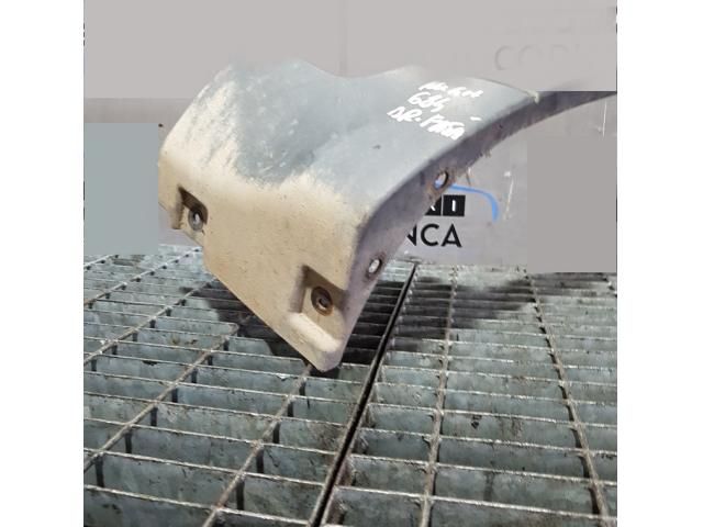 bontott FORD KUGA Jobb első Sárvédő Szélesítő