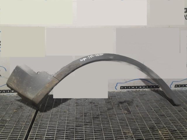 bontott FORD KUGA Jobb első Sárvédő Szélesítő