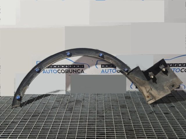 bontott FORD KUGA Jobb első Sárvédő Szélesítő