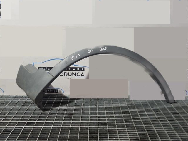 bontott FORD KUGA Jobb első Sárvédő Szélesítő