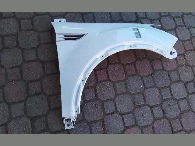 bontott FORD KUGA Jobb első Sárvédő