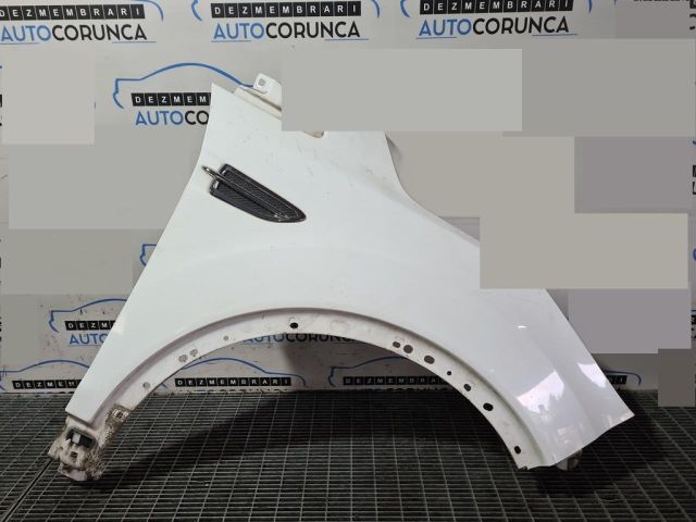 bontott FORD KUGA Jobb első Sárvédő