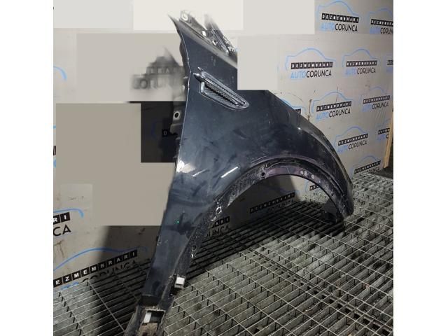 bontott FORD KUGA Jobb első Sárvédő