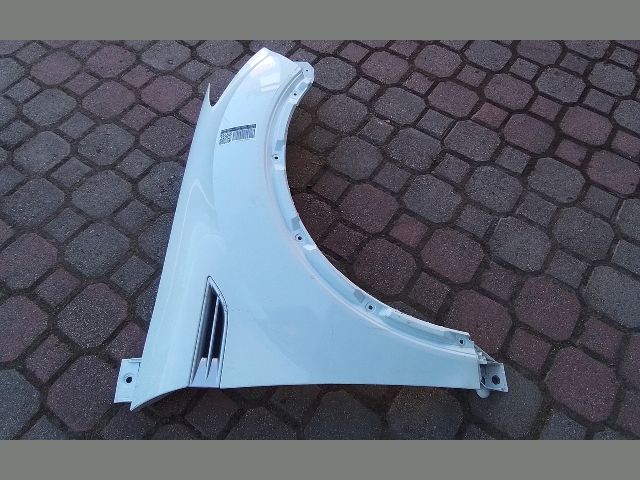 bontott FORD KUGA Jobb első Sárvédő