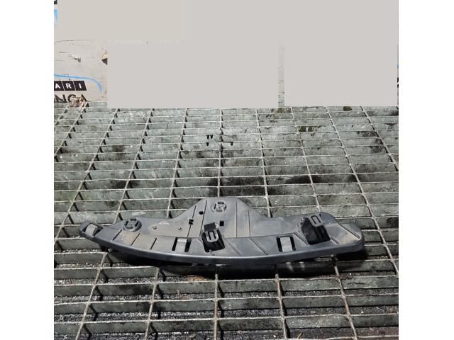 bontott FORD KUGA Jobb Fényszóró Tartó