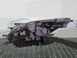 bontott FORD KUGA Jobb Fényszóró