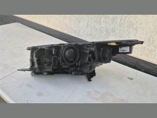 bontott FORD KUGA Jobb Fényszóró