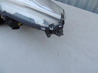 bontott FORD KUGA Jobb Fényszóró