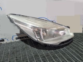 bontott FORD KUGA Jobb Fényszóró