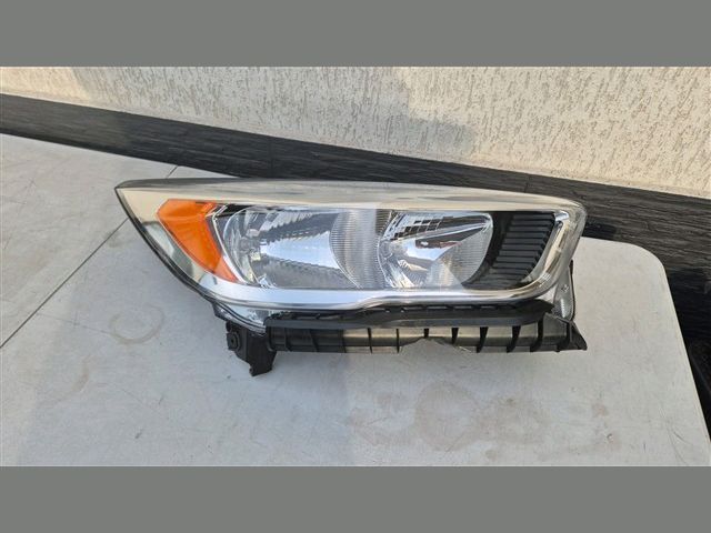 bontott FORD KUGA Jobb Fényszóró