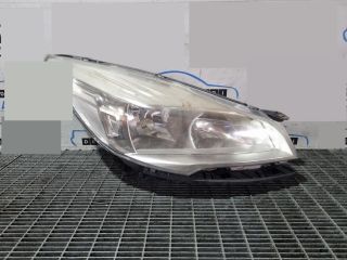 bontott FORD KUGA Jobb Fényszóró
