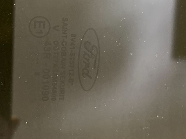 bontott FORD KUGA Jobb hátsó Ablak