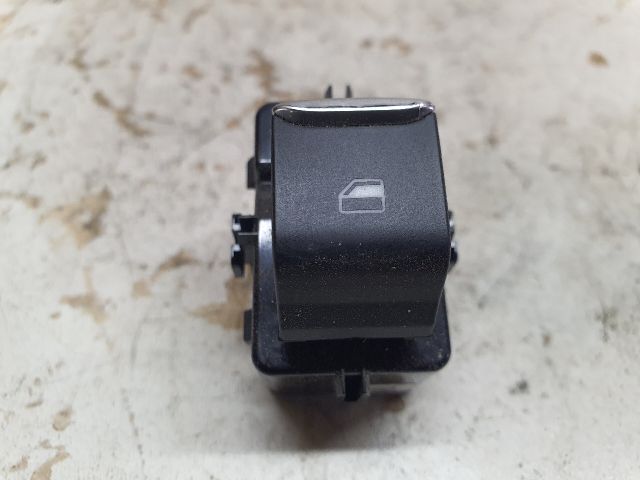 bontott FORD KUGA Jobb hátsó Ablakemelő Kapcsoló