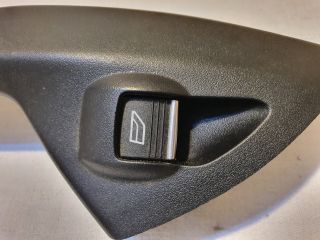 bontott FORD KUGA Jobb hátsó Ablakemelő Kapcsoló