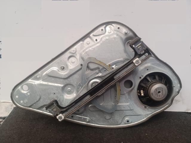 bontott FORD KUGA Jobb hátsó Ablakemelő Szerkezet (Elektromos)