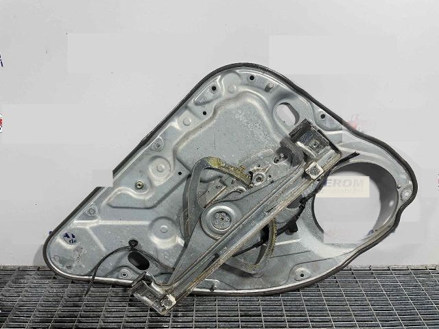 bontott FORD KUGA Jobb hátsó Ablakemelő Szerkezet (Elektromos)