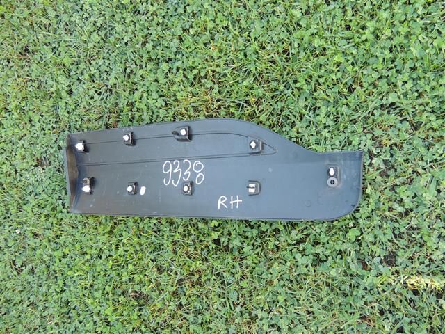 bontott FORD KUGA Jobb hátsó Ajtó Díszléc