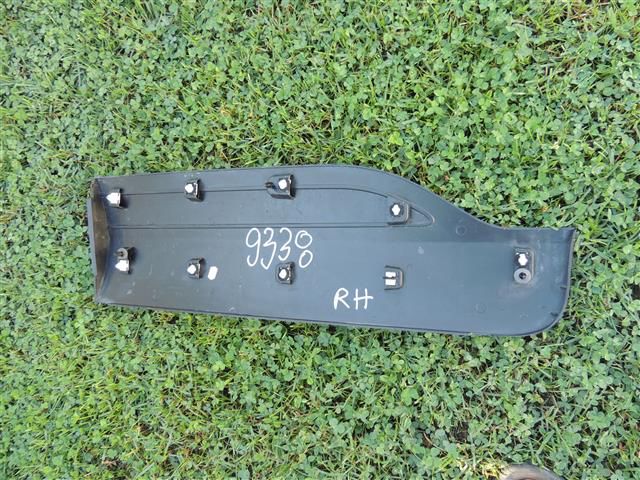 bontott FORD KUGA Jobb hátsó Ajtó Díszléc