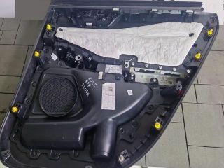 bontott FORD KUGA Jobb hátsó Ajtó Kárpit