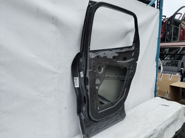 bontott FORD KUGA Jobb hátsó Ajtó (Üres lemez)